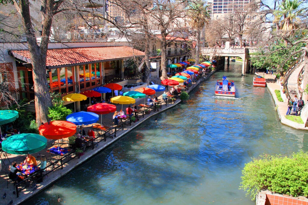 Tripps Now Reviews Top Destinations to Visit in Texas 2